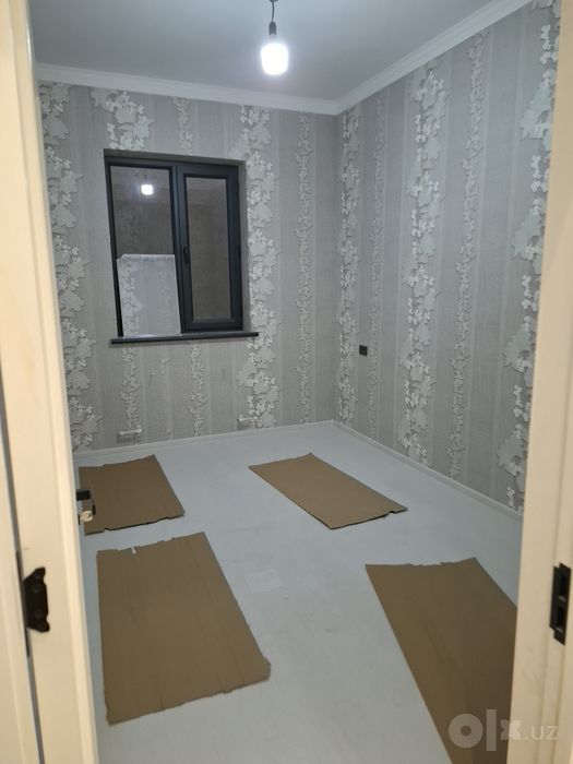 Продам квартира янги дархон янги хаетский р-н 1этаж 3хком 64кв.м