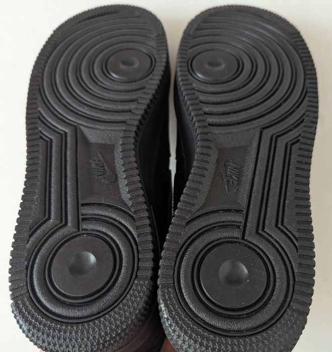 Nike Air Force 1 '07 Low мъжки черни маратонки 2 модела размер 42.5 от Сащ