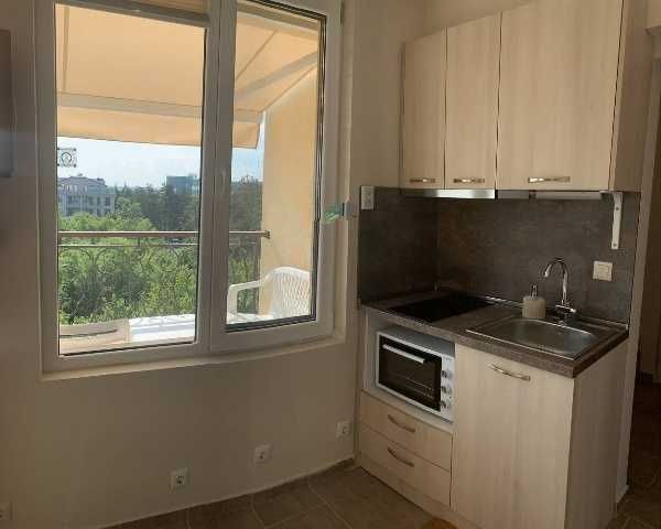 Продава се Едностаен апартамент в Поморие - 37 кв.м за 3000 €/кв.м - Снимка #1