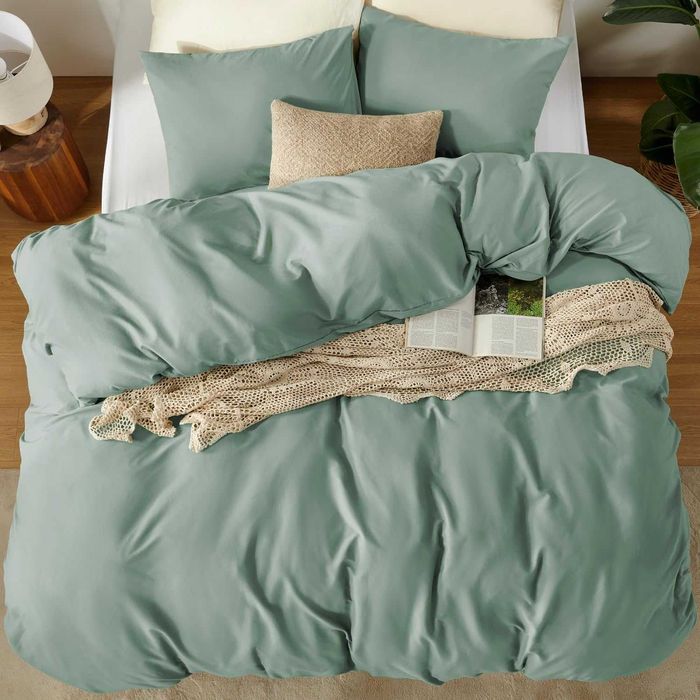 Спално бельо от 4части 2 калъфки и два плика 135x200 зелено микрофибър