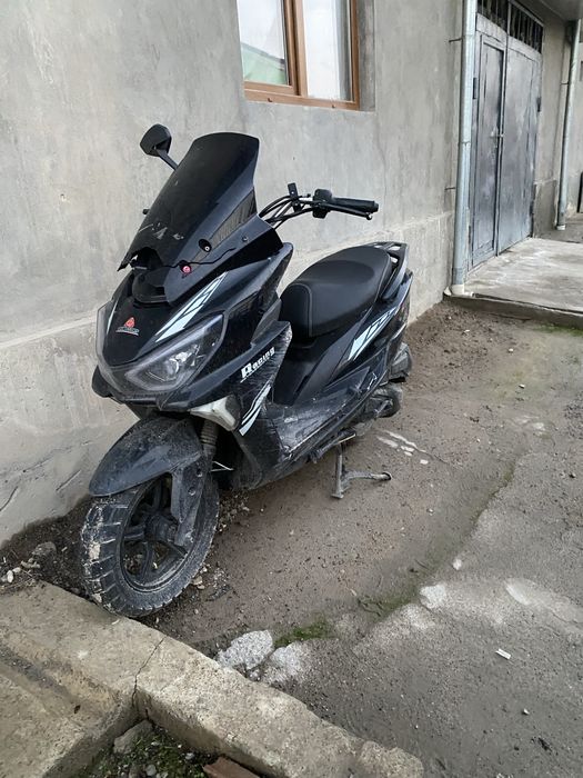 Skuter 150 kubale 2024 yil kelishamiz