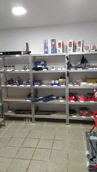 Piese in OFERTA, ORIGINALE pentru remorci si platforme auto!