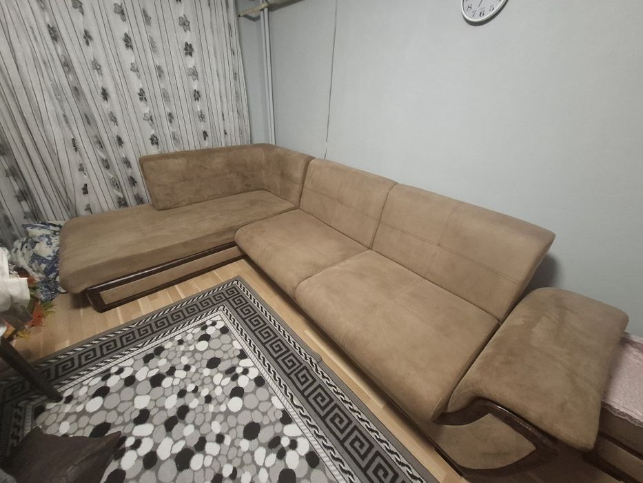 Ъглов диван разтегателен