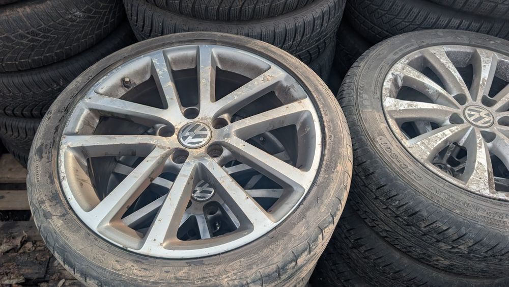 Roti Vara  Volkswagen 5x112 R18 Anvelope 225 40  Complete