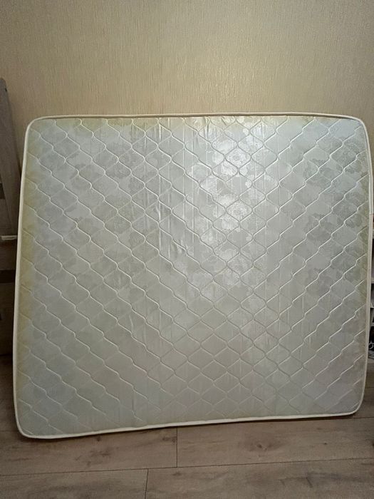 Матрас беспружинный 180х200