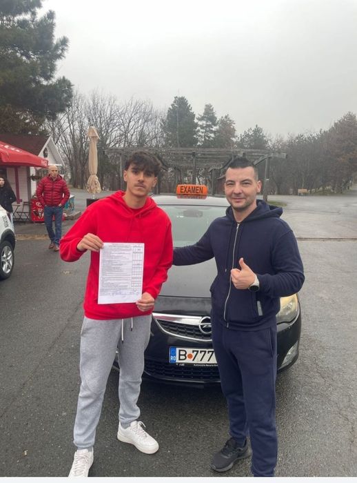 Școala de șoferi/Automată -Manuala