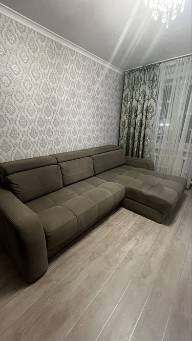 Диван угловой в отличном состоянии