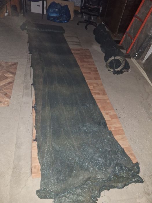 Продам б/у сетка затеняющяя