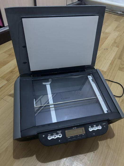 Продам принтер отлтчное состояние