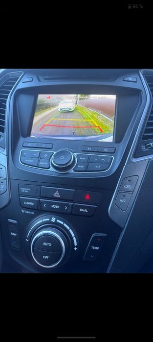 Vând Hyundai Santa Fe 2015