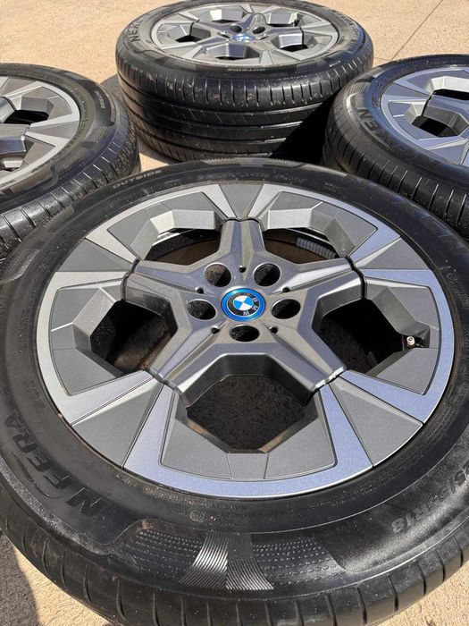 Set jante originale BMW X1 2024 R18 + anvelope