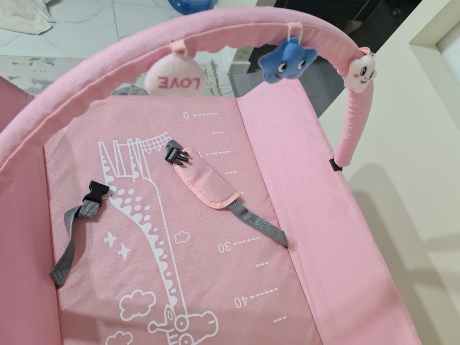 Пеленальный столик