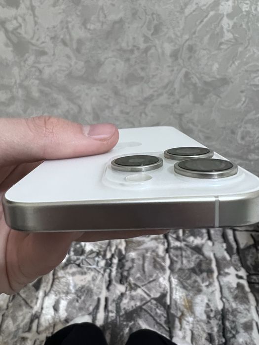 Iphone 15 pro silver oq