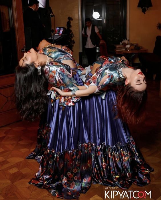 Танцевальные костюмы