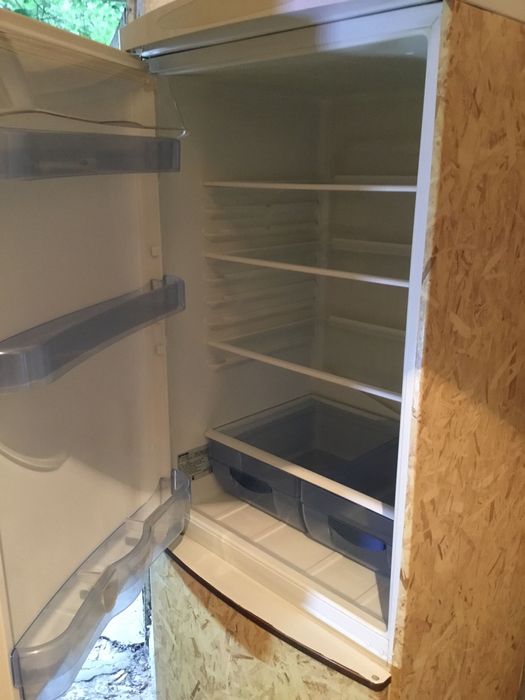 Хладилник с долен фризер GORENJE RK6333W