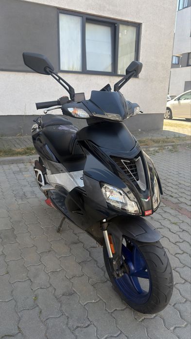 Scuter Aprilia SR 50