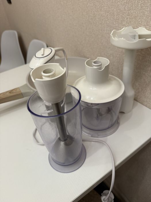 Продам блендер в рабочем состоянии 5000 тенге