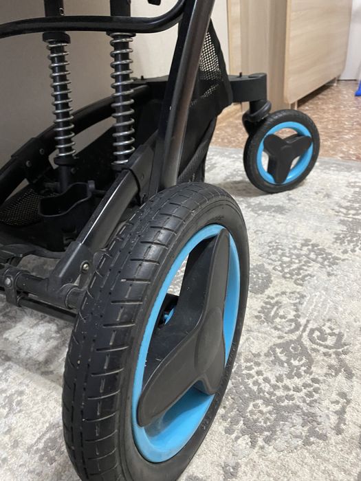 Коляска трансформер 3в1