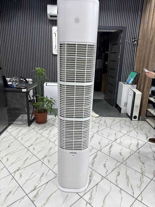 Колонный кондиционер FST 24000 btu inverter  Midea