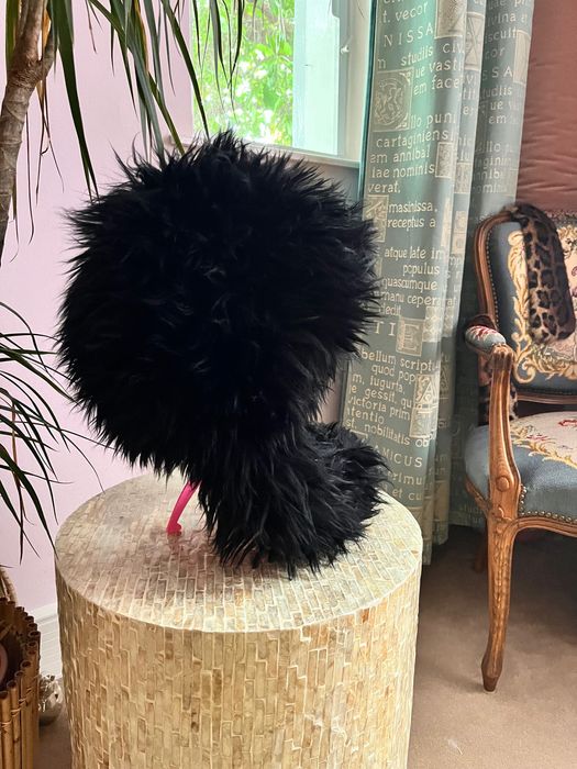 Caciula fashion unisex blana naturala de oaie Italy