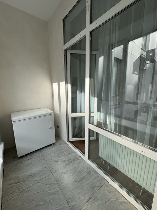 Продам морозильник  ларь компактная