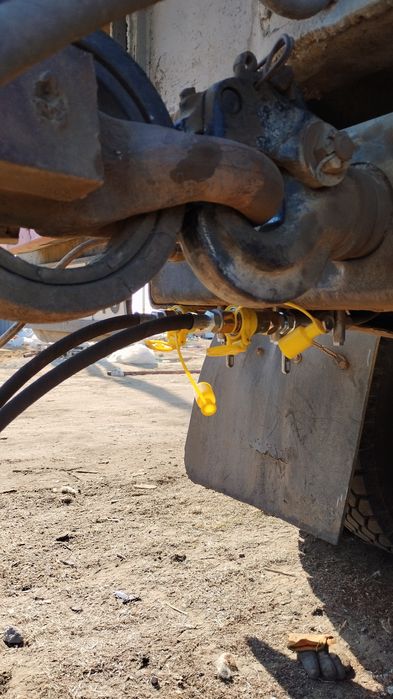 Продам КамАЗ с прицепом