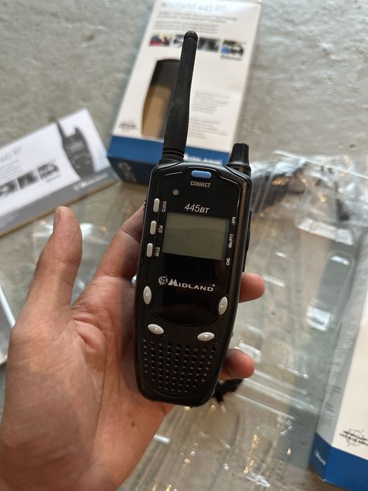 statii walkie talkie midland 445 bt