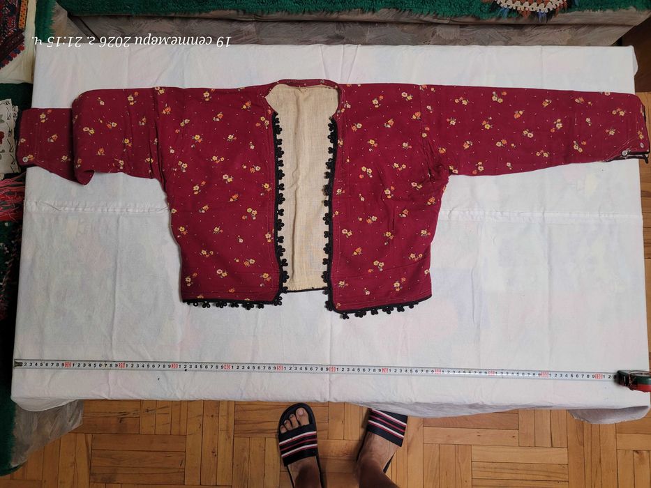 Антерия, салтамарки или къси саи. превъзходно състояние, с памучна подплата и