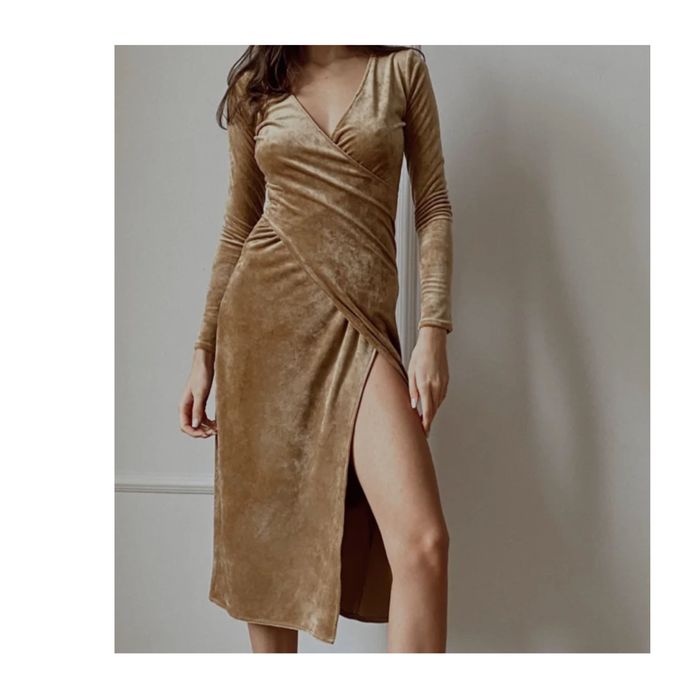 Rochie catifea Ingrid Teodosiu