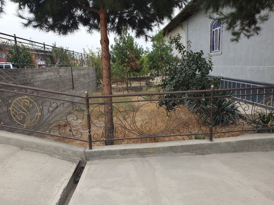 Шинамгина ховли сотилади