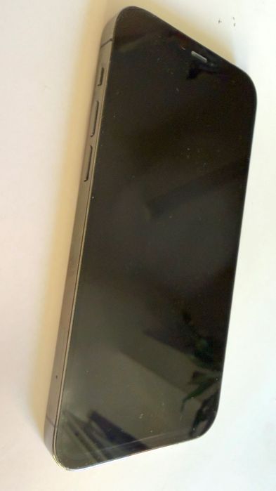 Apple iPhone 12 Pro 128 GB – cu cutie, stare bună