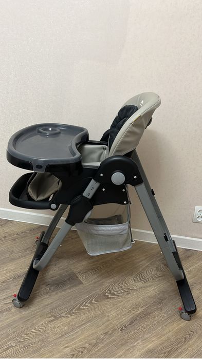 Продам детский стульчик для кормления.