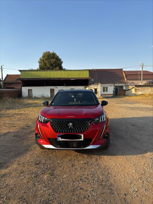 Peugeot 2008 GT  2022 1.2 PureTech Benzina 36535 Km  Inundat