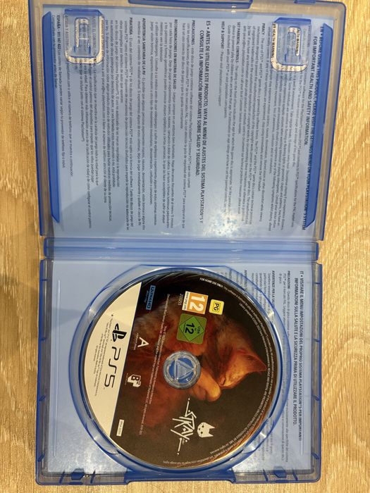 Игра Stray за (PS5)