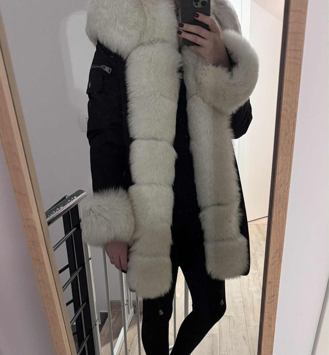 Geaca parka guler blana din vulpe polara natural