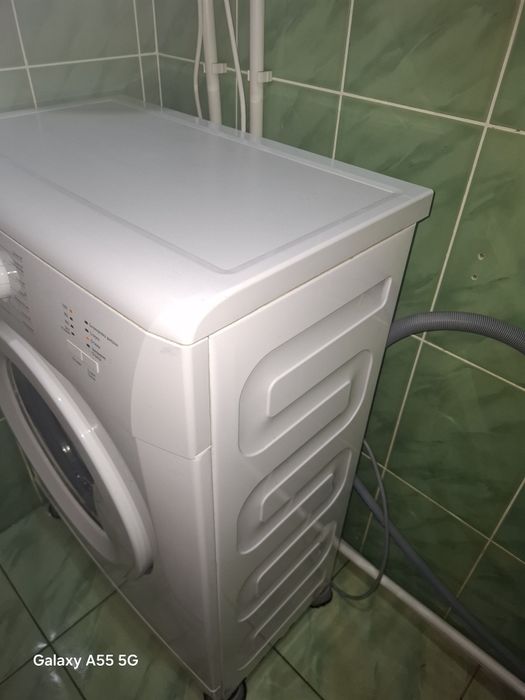 Продам стиральную машину