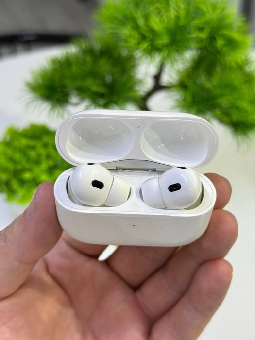 Air Pods Pro 2 (Type-C)   Комплектация: БК (2):/