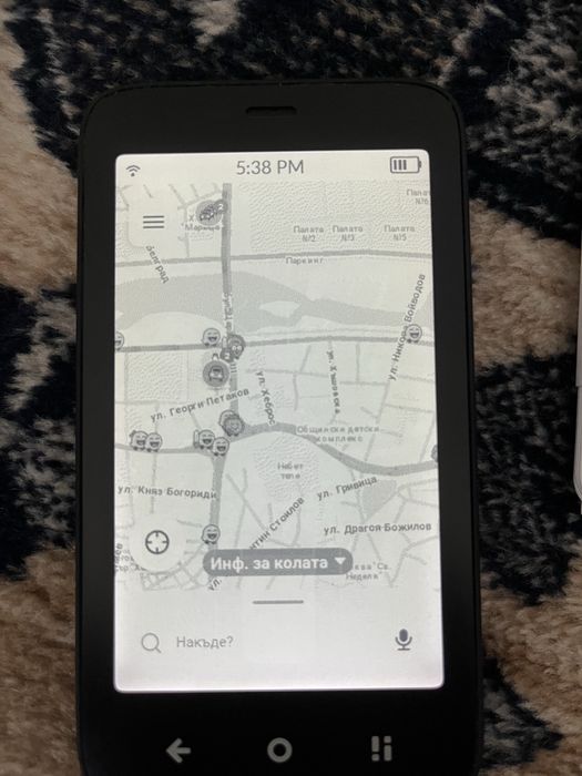 Минималистичен eink Android телефон Mudita Kompakt