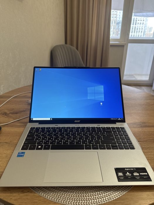 Acer Aspire Lite 16 / Core i5 / 16GB DDR5 / SSD