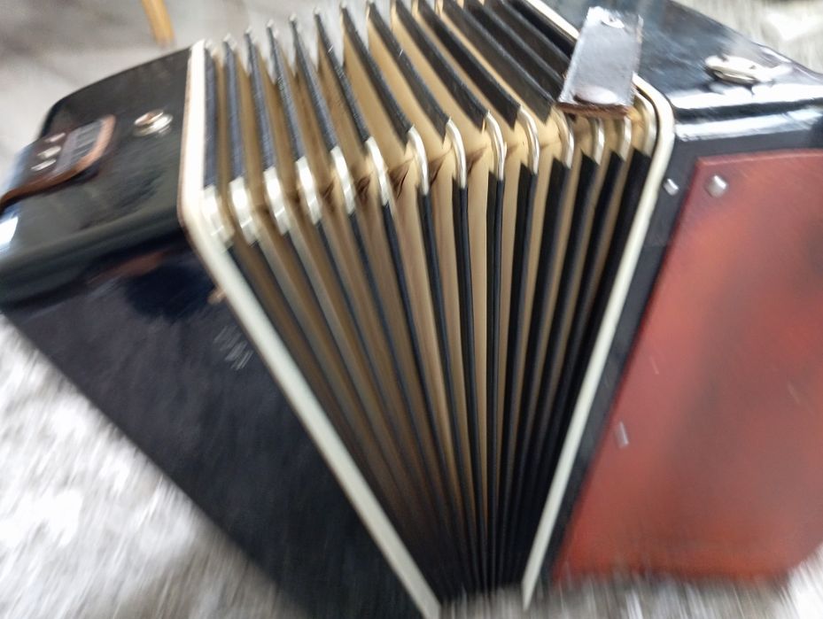 Acordeon Granesso 80 basi