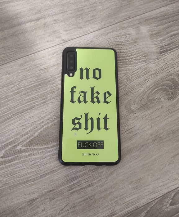 Като нов  Samsung Galaxy A7 2018 4/64 GB Black + бързо зарядно