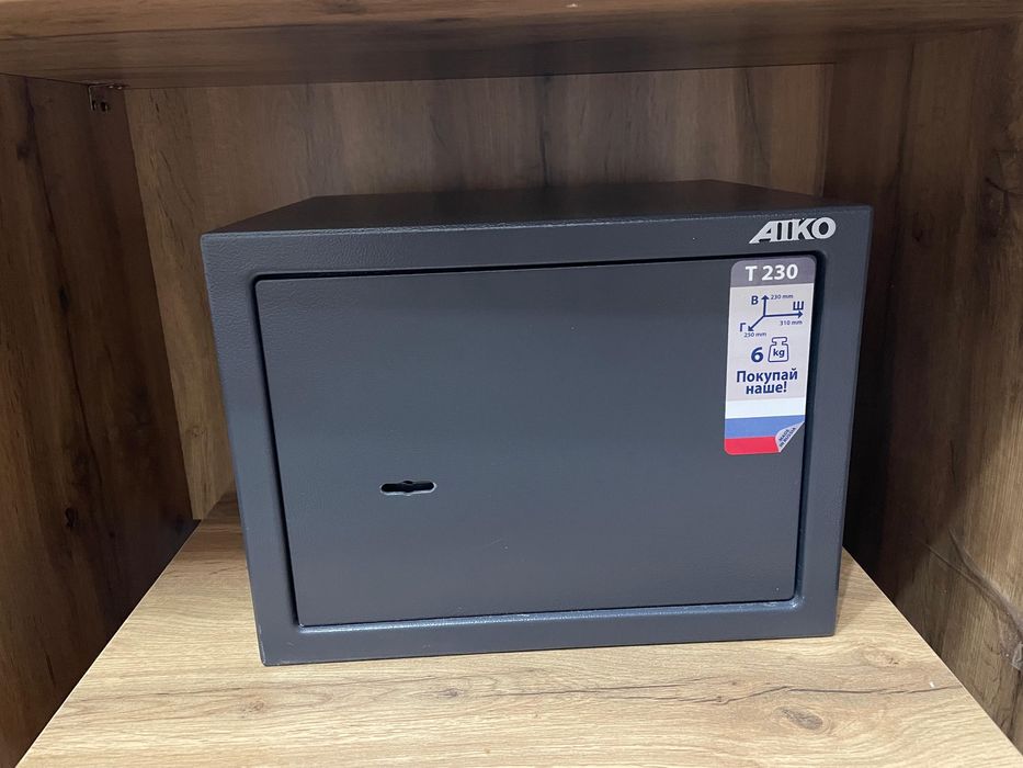 Продам сейф………..