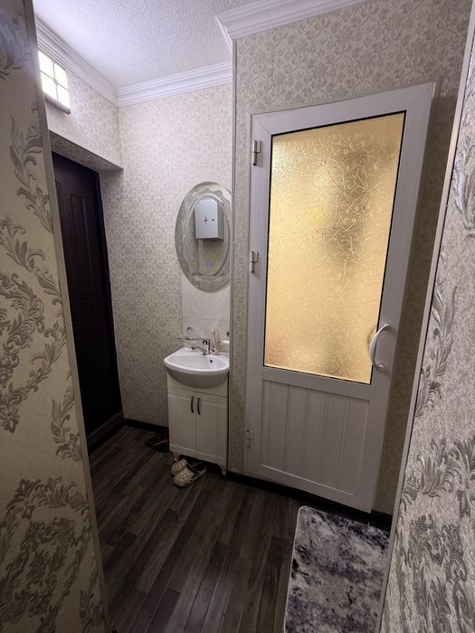 Аренда 1 комнатная квартира на 1 этаже ,Гагарина напротив Азиз Базара