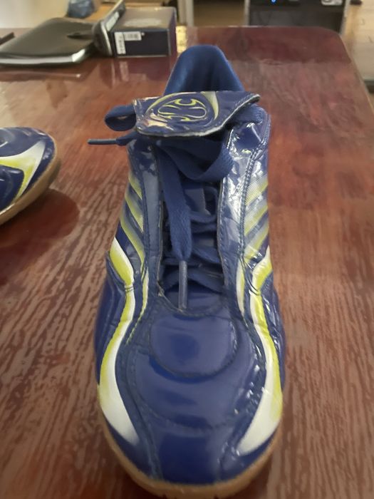 Спортивные кросовки adidas