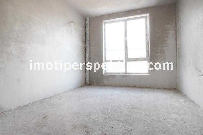 Продава се Тристаен апартамент в Пловдив, Беломорски - 104 кв.м за 1115 €/кв.м - Снимка #2