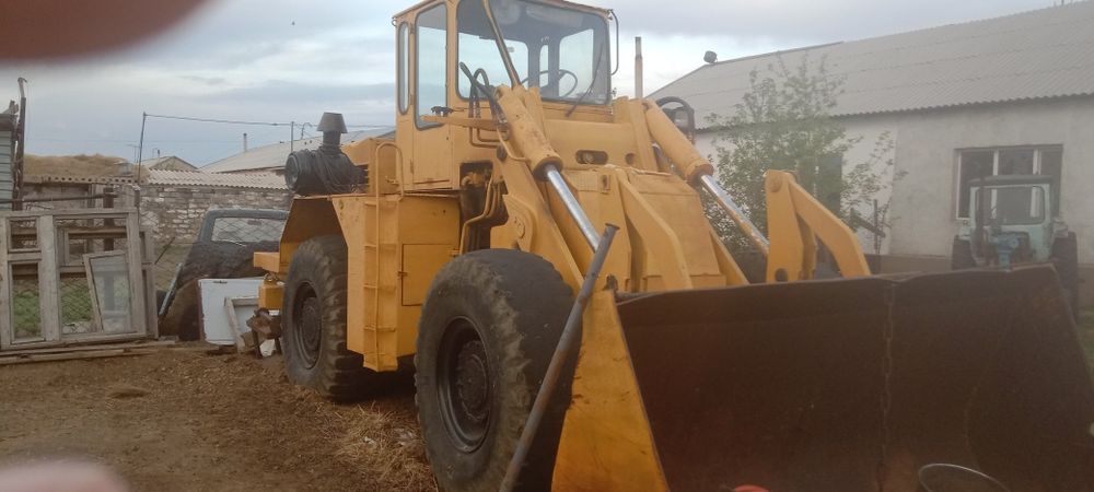 Продам погрузчик