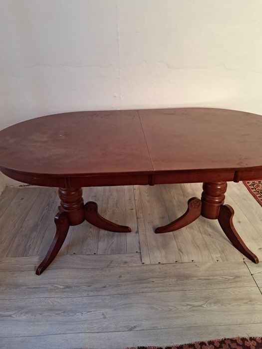 Продам стол со стульями