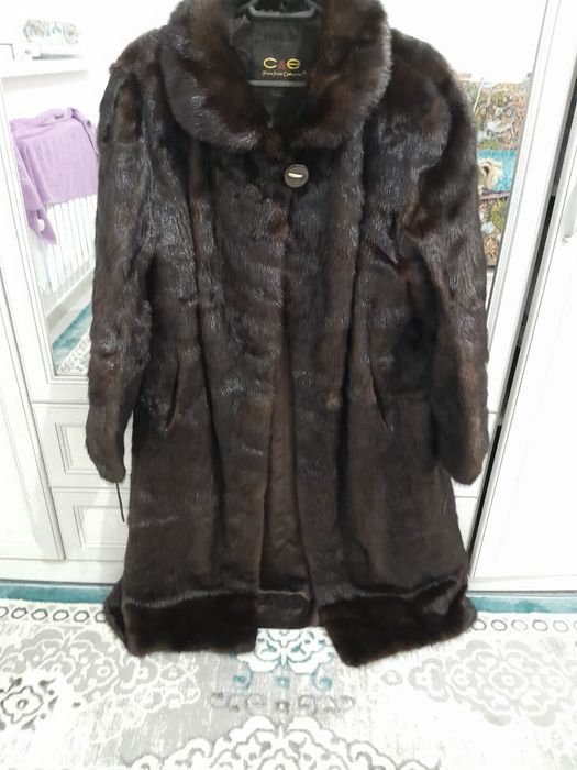 Продам Бренд Шубу