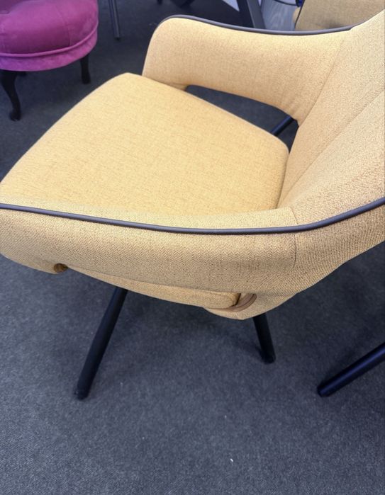 Scaun Mobexpert.Disponibil-6 bucati.