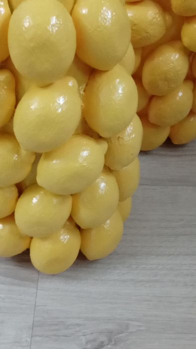 Ваза с лимонами , тренд